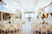 versatile banquet catering facility - 1