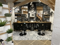 hairdresser barber shop beauty - 2