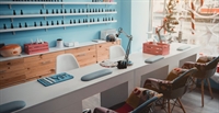 established nail beauty salon - 1