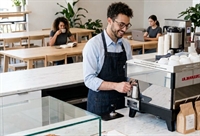 semi-absentee coffee shop growing - 1
