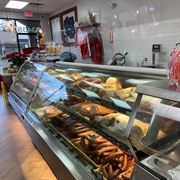 40-year-old popular deli - 1