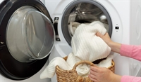 4 000sf laundromat busy - 1