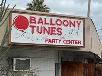 established balloony tunes store - 1