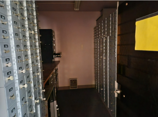 Listing media
