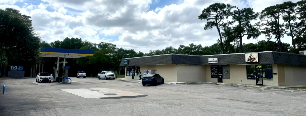 Income-Producing Retail Investment Plaza In Port St. Lucie
