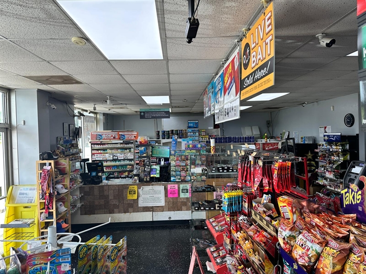 Gas Station Business In Decherd, TN