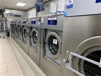 laundromat nassau county - 1