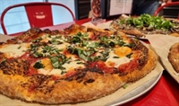 thriving pizza restaurant seller - 1