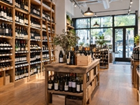 turnkey manhattan wine spirits - 1