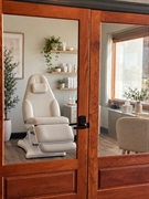 established salon suites for - 1