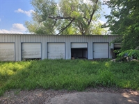 10-unit storage facility deport - 2