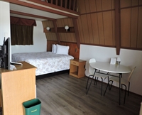 the ranch motel cabin - 1