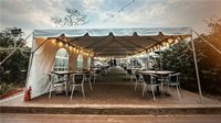 spectacular popular restaurant bar - 3