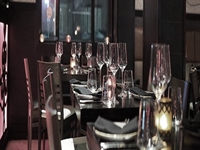 restaurant live entertainment - 1