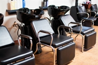 fully occupied turnkey salon - 1
