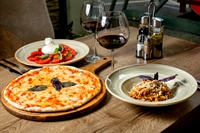 established italian restaurant high-growth - 1