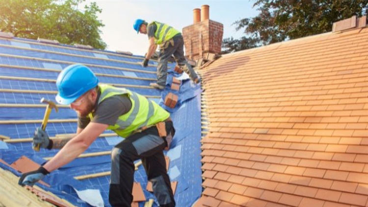 Roofing Contractor With $1.3M EBITDA And Flexible Transition