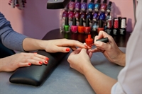 absentee nail salon 80k - 1