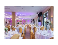 hotel banquet hall-restaurant newburg - 1