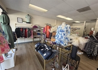 turnkey women s boutique - 1