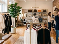 upscale resale boutique with - 1
