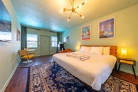 tropical breeze waterfront motel - 3