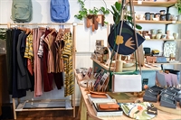 established specialty retail shop - 1