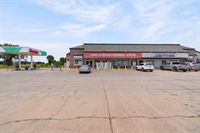 established convenience store pryor - 2