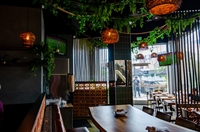 premier restaurant location with - 1
