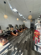 modern nail salon for - 1