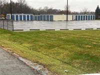 profitable self storage facility - 1