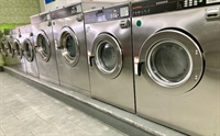 sizeable laundromat drop service - 1