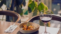 low rent full-service restaurant - 1