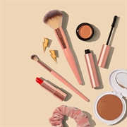 established natural cosmetics e-commerce - 1