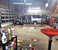 well reviewed auto repair - 1