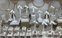 upscale jewelry shop high - 1
