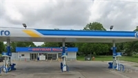 valero gas station real - 1