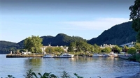 waterfront restaurant with breathtaking - 1