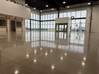 concrete grinding polishing contractor - 1