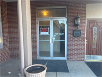 high-traffic retail office space - 3