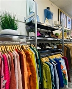 resale store 1 2m - 1