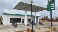 old fueling station auto - 1