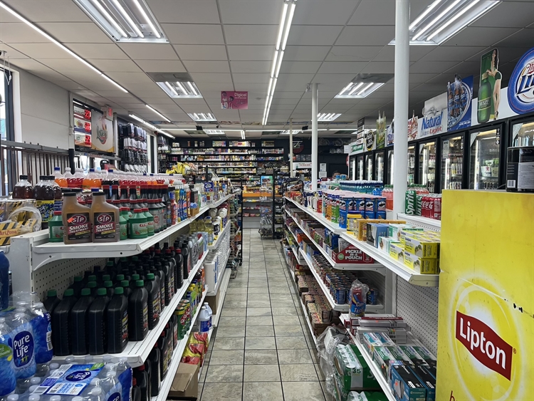 Turn-key Convenience Store – Fully Renovated