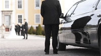 leisure corporate chauffeured limousine - 1