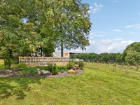 own tennessee's oldest winery - 3