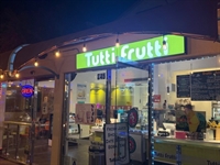 vibrant frozen yogurt juice - 3