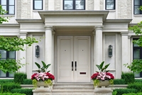 door supplier 750k revenue - 1