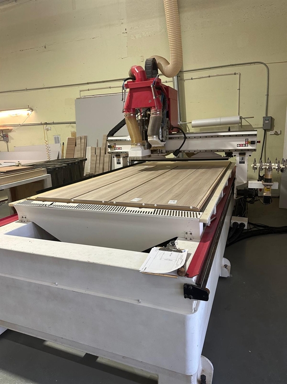 Custom Cabinet Manufacturer & Installer 18 Years Established