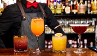 beautiful bar lounge opportunity - 1