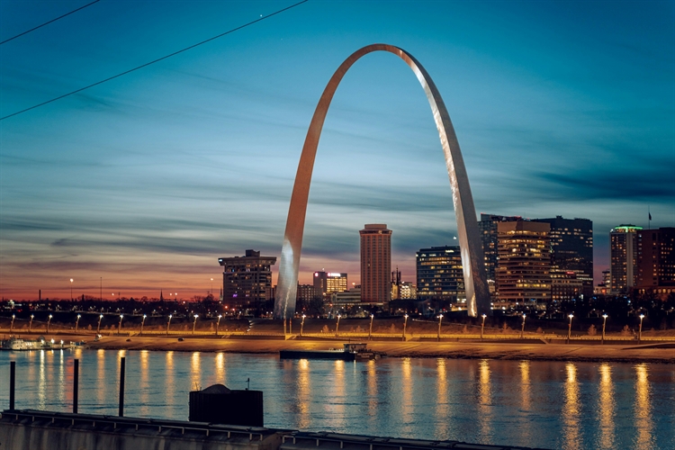 Greater St. Louis, MO Plastic Surgery Clinic